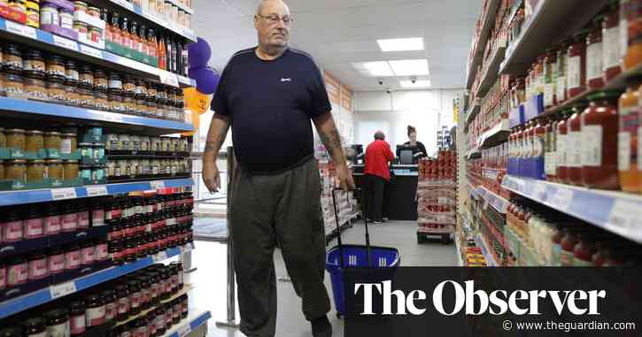 Social supermarkets offer choice and self-esteem to hard-up workers