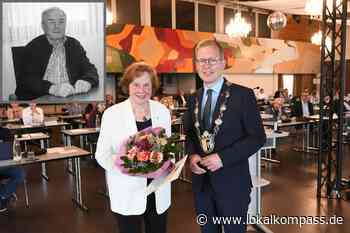 Dorothea Hoffman und Paul Stehle werden geehert: Bürgermeister verleiht Ehrennadel - www.lokalkompass.de