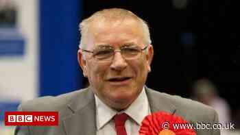 Tributes paid to former Coventry council leader John Mutton