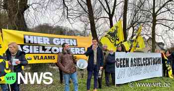 Protest tegen komst asielcentrum in Dilbeek: "Al genoeg grootstedelijke problemen" - Vlaamse Radio- en Televisieomroeporganisatie