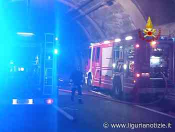 Camion a fuoco in A26, i VVF intervengono da Ovada e da Genova - Liguria Notizie