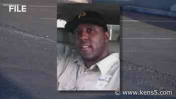 'I ain't have no gun,' Antronie Scott says after being shot in SAPD video from newly settled lawsuit - KENS5.com