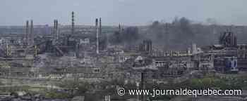 Plus de 260 combattants ukrainiens évacués d'Azovstal