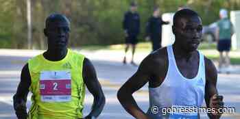Cellcom Green Bay Marathon held in cooler conditions - The Press-Times