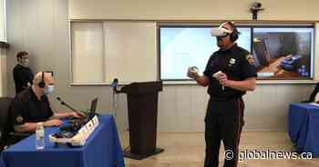 Hamilton police use new virtual reality training to improve response to mental health crises - Global News