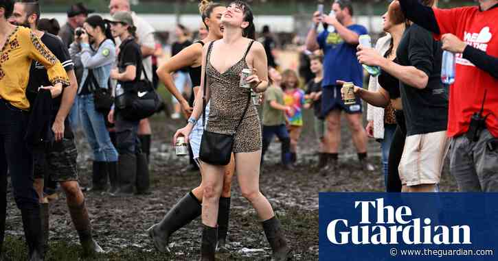 Lismore kicks up its mud-caked heels at free concert following ‘two months of hell’ - The Guardian
