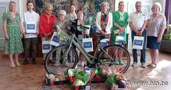 Marktkramers belonen hun trouwe klanten met goodiebags en een fiets - Het Laatste Nieuws
