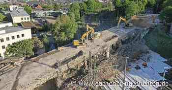 Brücke Turmstraße in Aachen: Abrissbagger sind rund um die Uhr am Werk