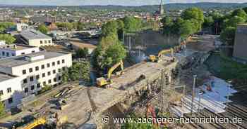 Brücke Turmstraße in Aachen: Die Abrissbagger sind rund um die Uhr am Werk