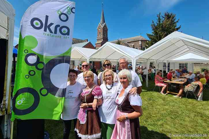 Okra blaast vijftig kaarsjes uit