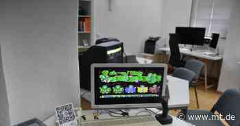 „So einen hatte ich auch mal“ - Maker Space Minden stelltComputer aus vier Jahrzehnten vor - Mindener Tageblatt