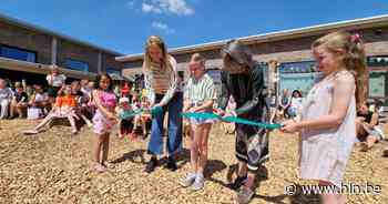 Groene speelplaats op De Kiekeboes geopend op schoolfeest - Het Laatste Nieuws
