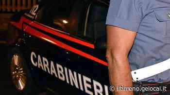 Follonica: lite in casa alle prime ore dell'alba per motivi di gelosia, intervengono i carabinieri - Il Tirreno