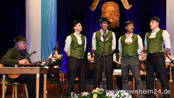 Rassistischer Witz und Hakenkreuz am Hut: Skandal beim Musikantenhoagascht in Rosenheim