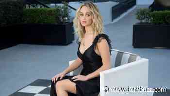 Black N’ Bold: Check Out These Pics Of Jennifer Lawrence In Black Outfits - IWMBuzz