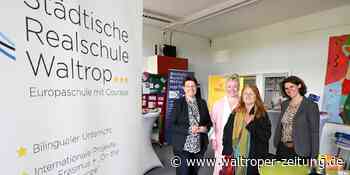 Prüfer lobt die Realschule Waltrop: „Europa lebt in dieser Schule!“ - Waltroper Zeitung
