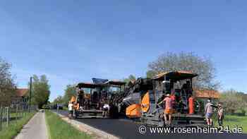 Früher als geplant: Freie Fahrt auf der B15 zwischen Strohreit und Einmündung RO40 nach Soyen