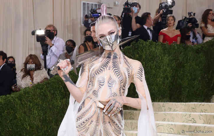 Grimes sells clothes and items from Met Gala to raise money for Ukraine