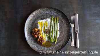 Grüner Spargel mit Estragon-Creme und Kartoffel-Florentinern