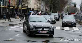 Brusselse oppositiepartijen MR en N-VA hekelen “discriminaties” in nieuwe taxiplan - Het Laatste Nieuws