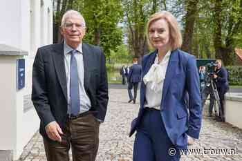 Boris Johnson zwengelt brexitruzie opnieuw aan, tot ergernis van Brussel - Trouw