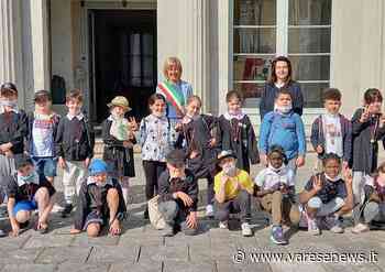 Gli alunni della 2C Manzoni di Castellanza in visita a Palazzo Brambilla - varesenews.it