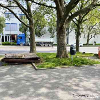 Sindelfingen: Kaputte Sitzgelegenheiten am Bahnhof | SZ/BZ - Sindelfinger Zeitung / Böblinger Zeitung