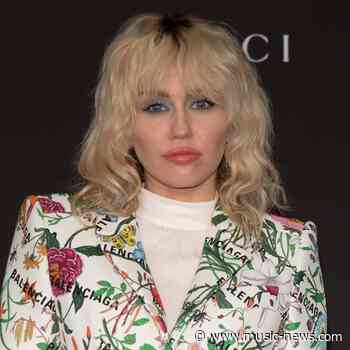 Miley Cyrus 'traumatised' after plane was forced to make emergency landing
