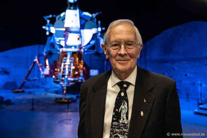 ‘Charlie’ Duke (86), de tiende man op de maan, landt in Antwerpen voor expo Space: “Als NASA het zou vragen, ga ik meteen terug”