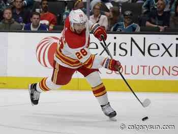 Calgary Flames centre Elias Lindholm nominated for Selke Trophy - Calgary Sun