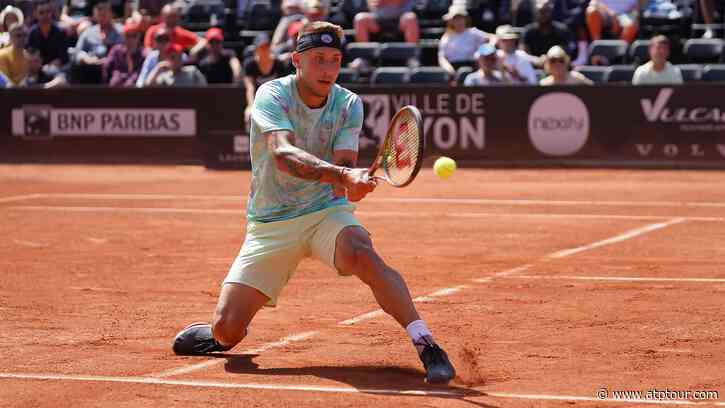 Alex Molcan Moves Past 'Legend' Jo-Wilfried Tsonga In Lyon Opener - ATP Tour