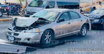 Tres vehículos chocan por alcance en Fresnillo - NTR Zacatecas .com