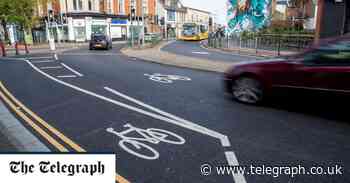 Cyclists told to take a prominent position on the road ... even though there is a bike lane  subscription