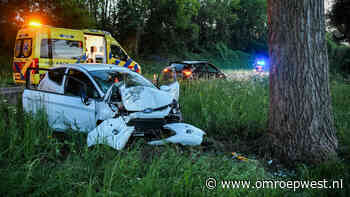112-nieuws | Auto botst op boom - Gewonde bij steekpartij in Den Haag - Omroep West