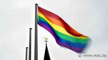 Stadt Witten hisst erstmals die Regenbogenfahne - WAZ News