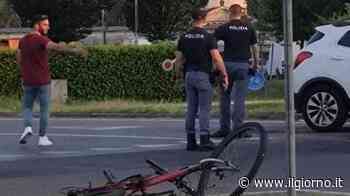 Crema, scontro al rondò di via Milano: ciclista investito da un furgone - IL GIORNO