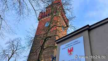 Landgericht Cottbus: Mutmaßlicher Brandstifter war auf dem Weg "zum Mond" - rbb24