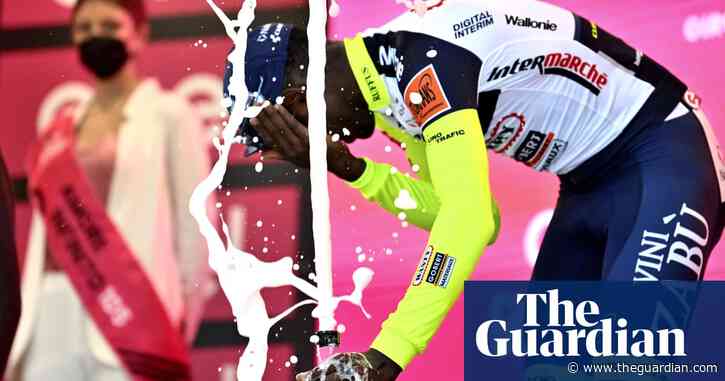 Biniam Girmay pulls out of Giro d’Italia after injuring eye with Prosecco cork