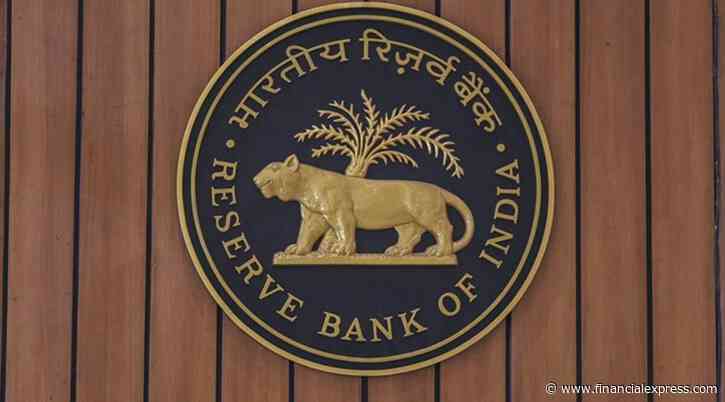 Global storms hitting together prompted RBI to hike rate: MPC minutes