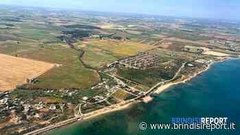 I colori del mare e la litoranea nord di Brindisi: uno scatto dall'alto - BrindisiReport