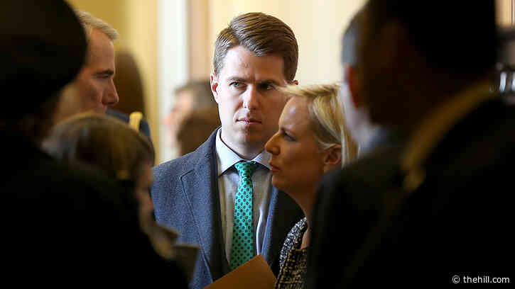 Trump-era 'Anonymous' whistleblower leaving Republican Party