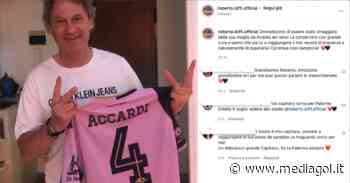 Palermo, Biffi e l’omaggio di Accardi: la bandiera rosa ringrazia così il picciotto - Mediagol.it