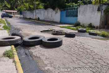 Aguas negras corren libremente por la calle San Antonio de Mariara - El Carabobeño