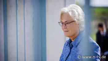 Helikopterflug mit ihrem Sohn: Rechtsanwalt zeigt Lambrecht an - n-tv NACHRICHTEN