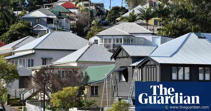 Greens say federal government should help pay for cost of raising homes in flood-prone regions