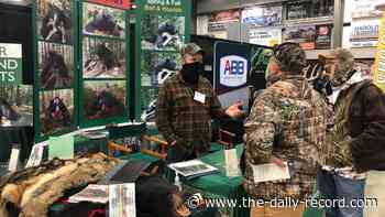 Mount Hope Event Center sets up for Northeast Ohio Sportsman Show - Wooster Daily Record