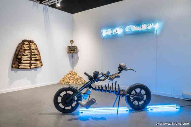 Marsha Pels’s Sculptures About Loss Stun at Frieze’s Section for Young Galleries