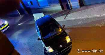 Zware schade na nachtelijke aanrijding in Katstraat - Het Laatste Nieuws