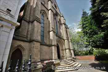 Bank Street Chapel holds its last service - The Bolton News