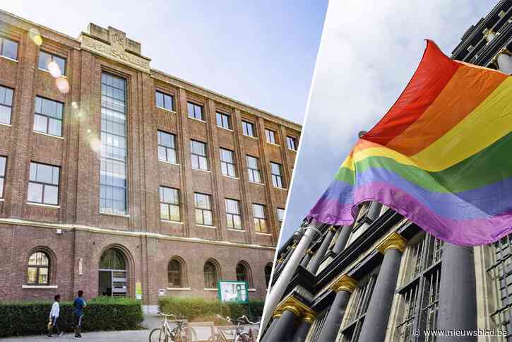 Na incident met regenboogvlag op Antwerpse school: “Als de school zegt dat ze neutraal wil zijn en daarom geen hoofddoeken toelaat, moet ze dat hierbij ook zijn”
